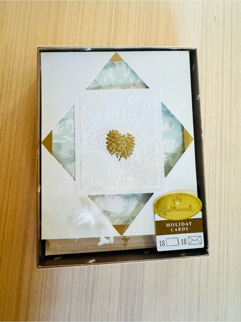 Hallmark Gold Pinecone Holiday Card Set - 18 White & Gold w/Envelopes